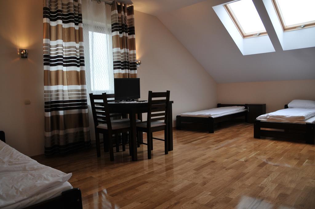 Noclegi Julia Stopnica Pacanow Mietel Bagian luar foto